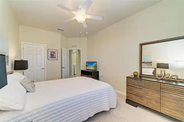 Listing Photo 34
