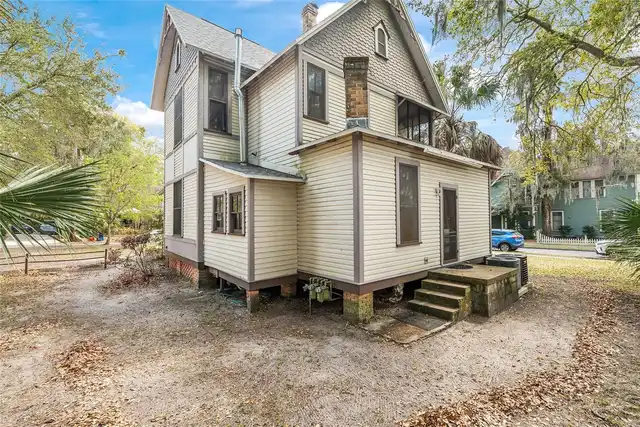 Listing Photo 7