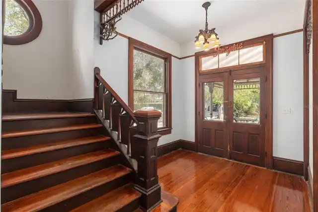 Listing Photo 16