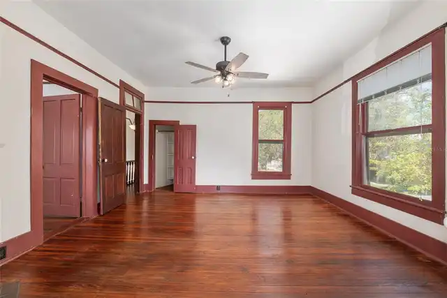 Listing Photo 32