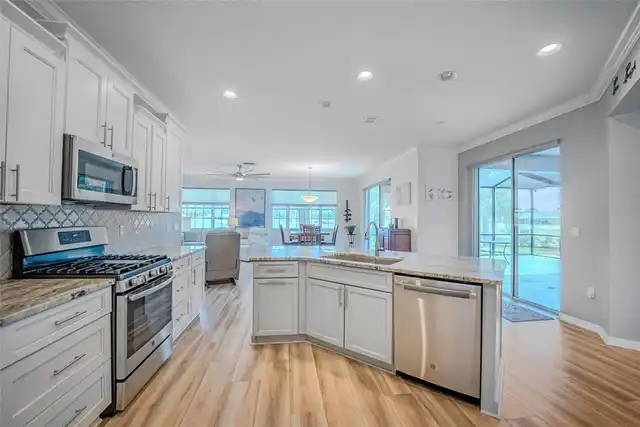 Listing Photo 15