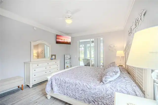Listing Photo 24