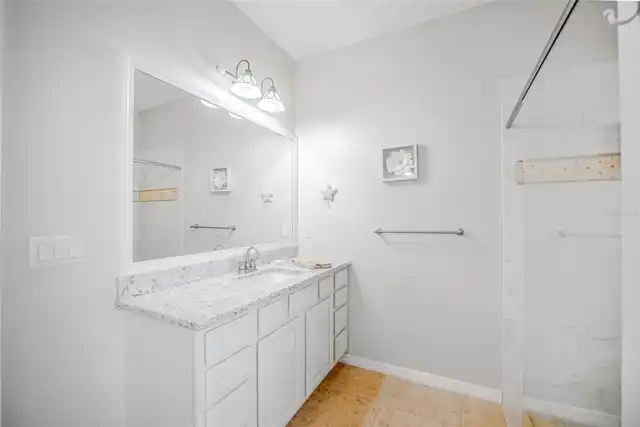 Listing Photo 33