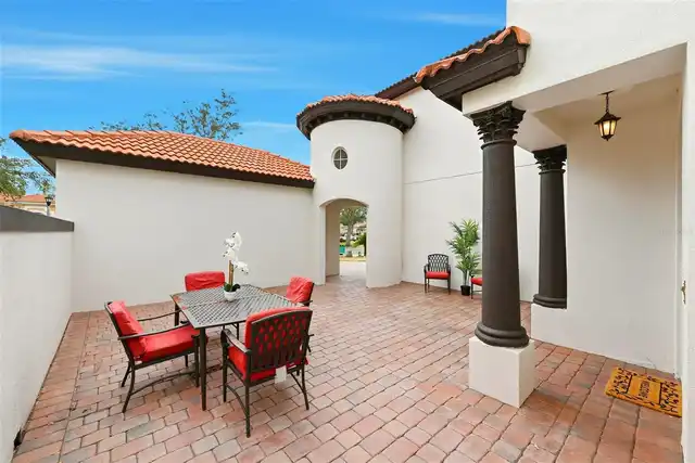 Listing Photo 7