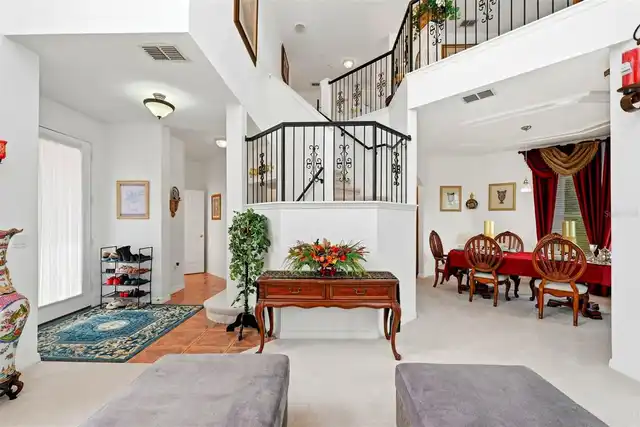 Listing Photo 9