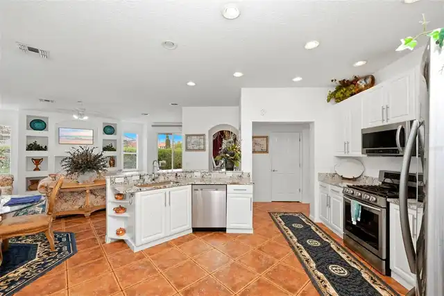 Listing Photo 22
