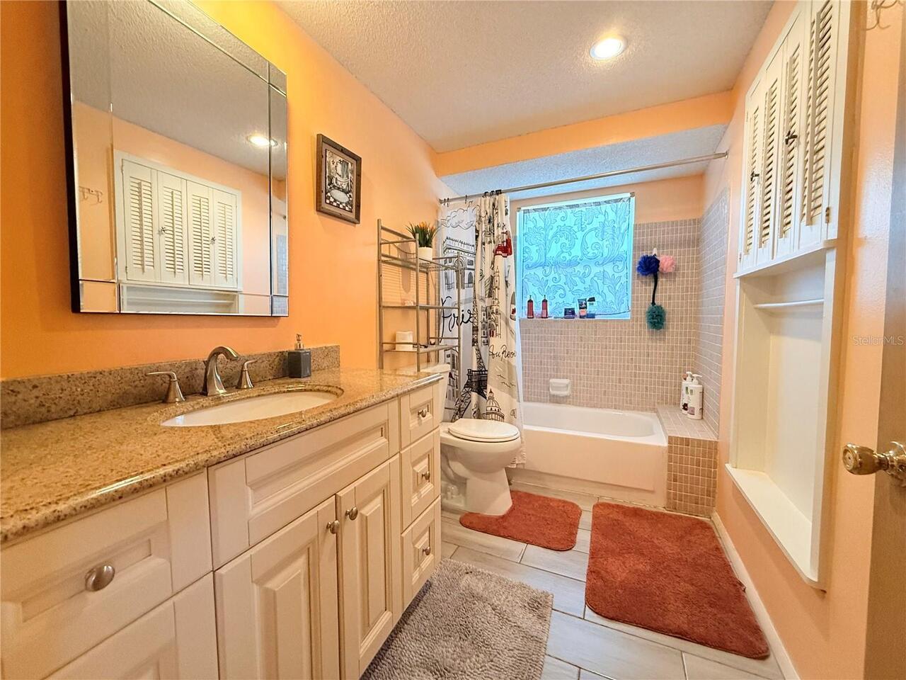 Listing Photo 16