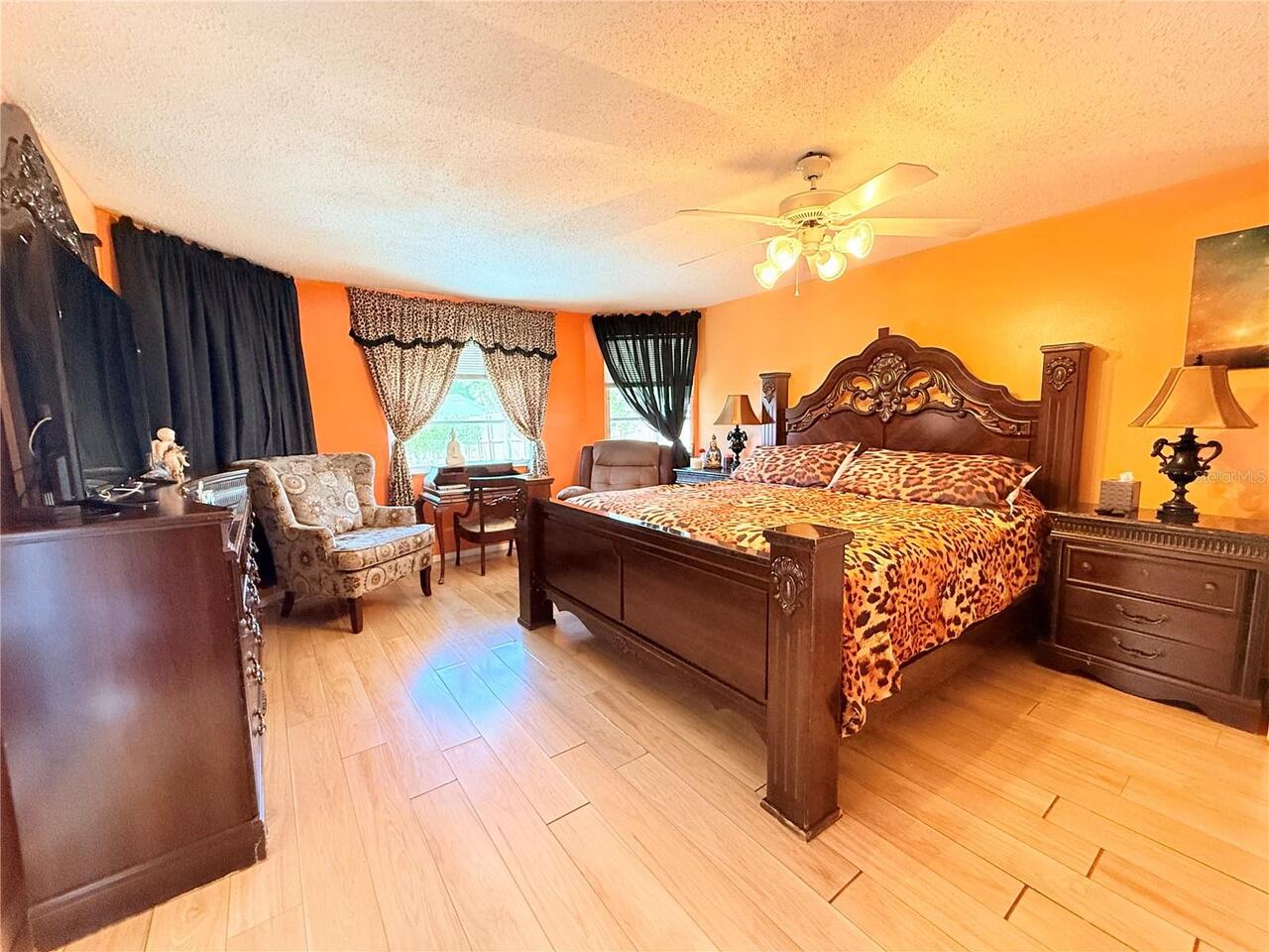Listing Photo 20