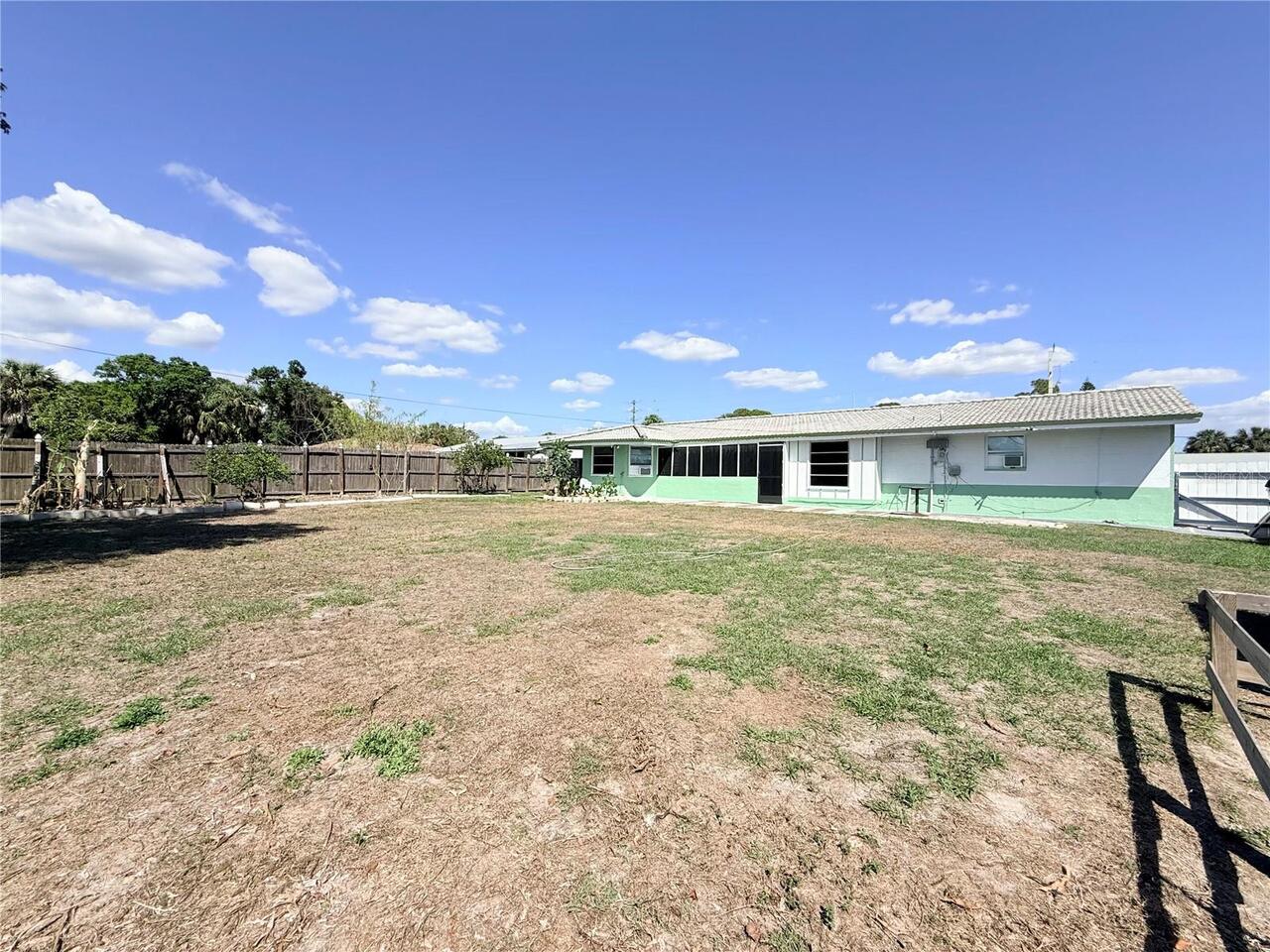 Listing Photo 28