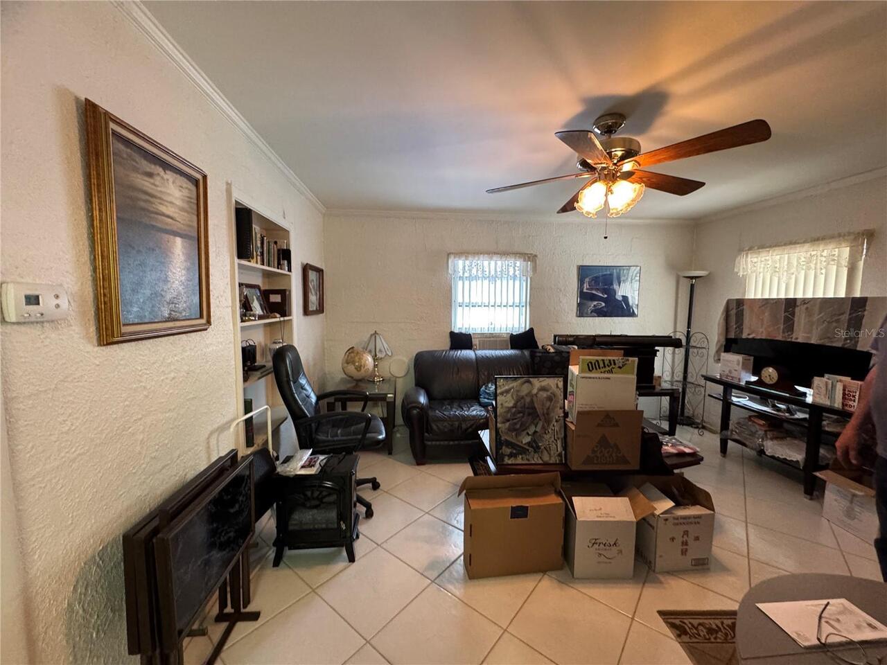Listing Photo 8
