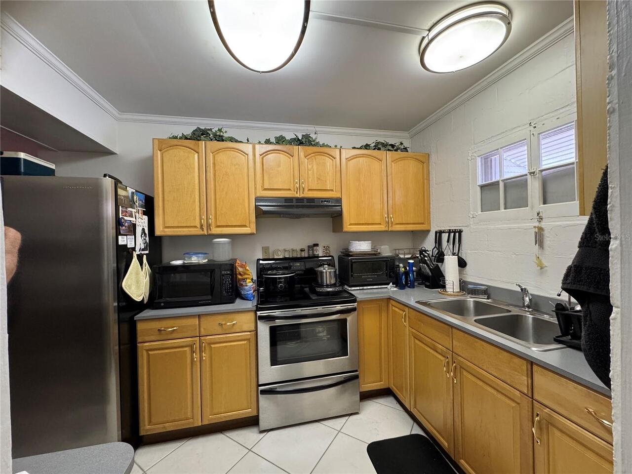 Listing Photo 9