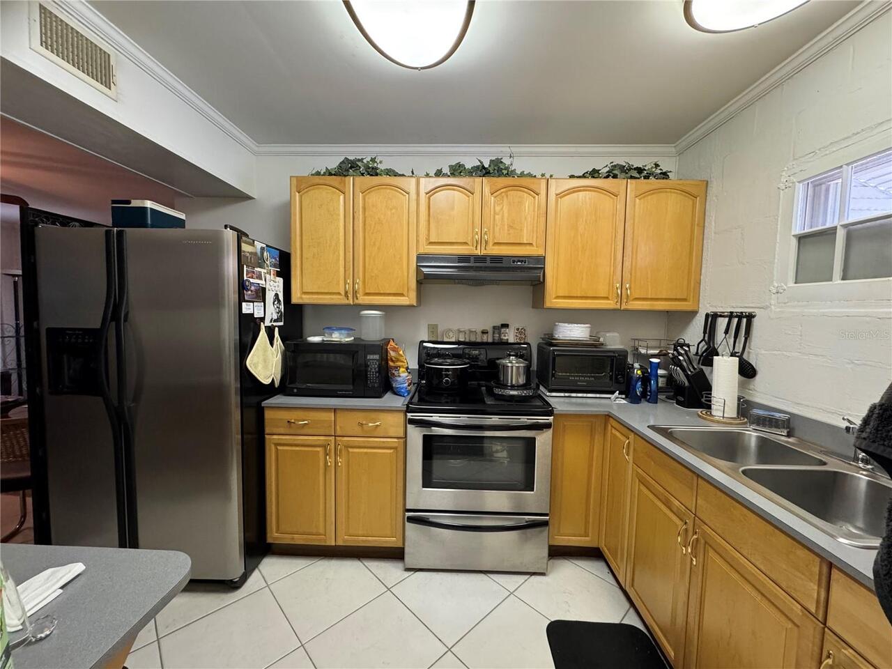 Listing Photo 10