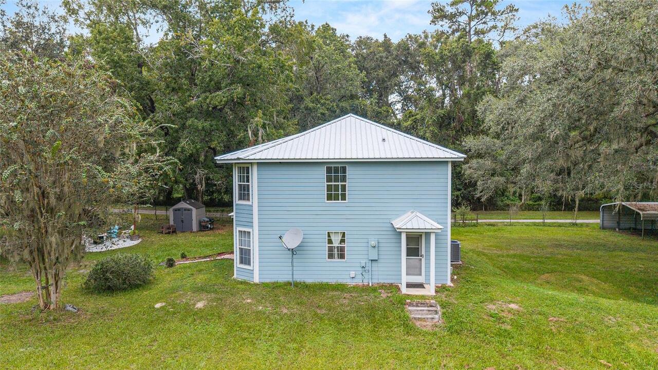 Listing Photo 8