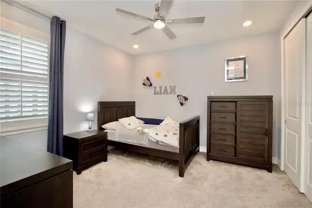 Listing Photo 32
