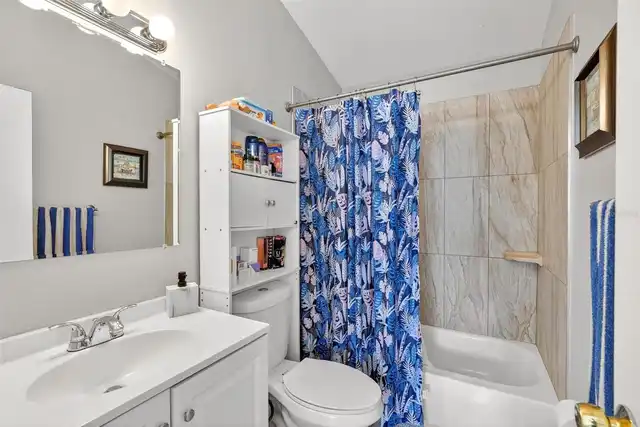Listing Photo 11