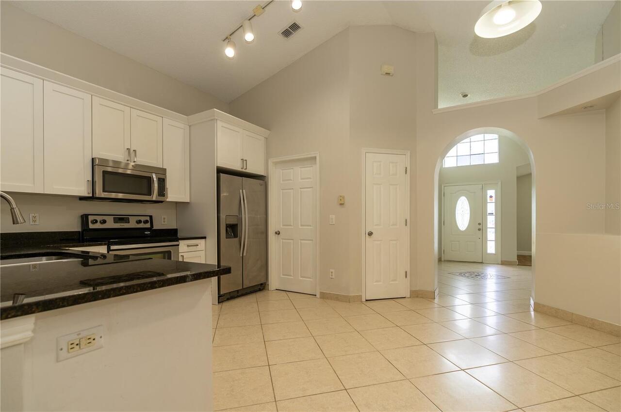 Listing Photo 14