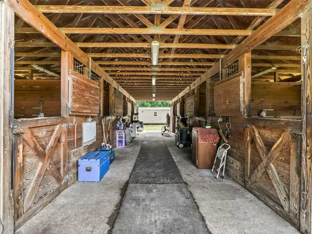 Listing Photo 29