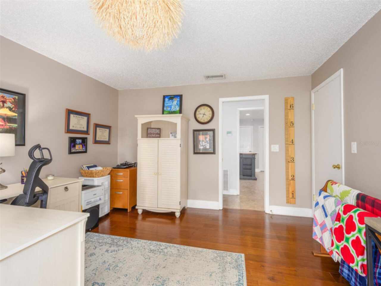 Listing Photo 17