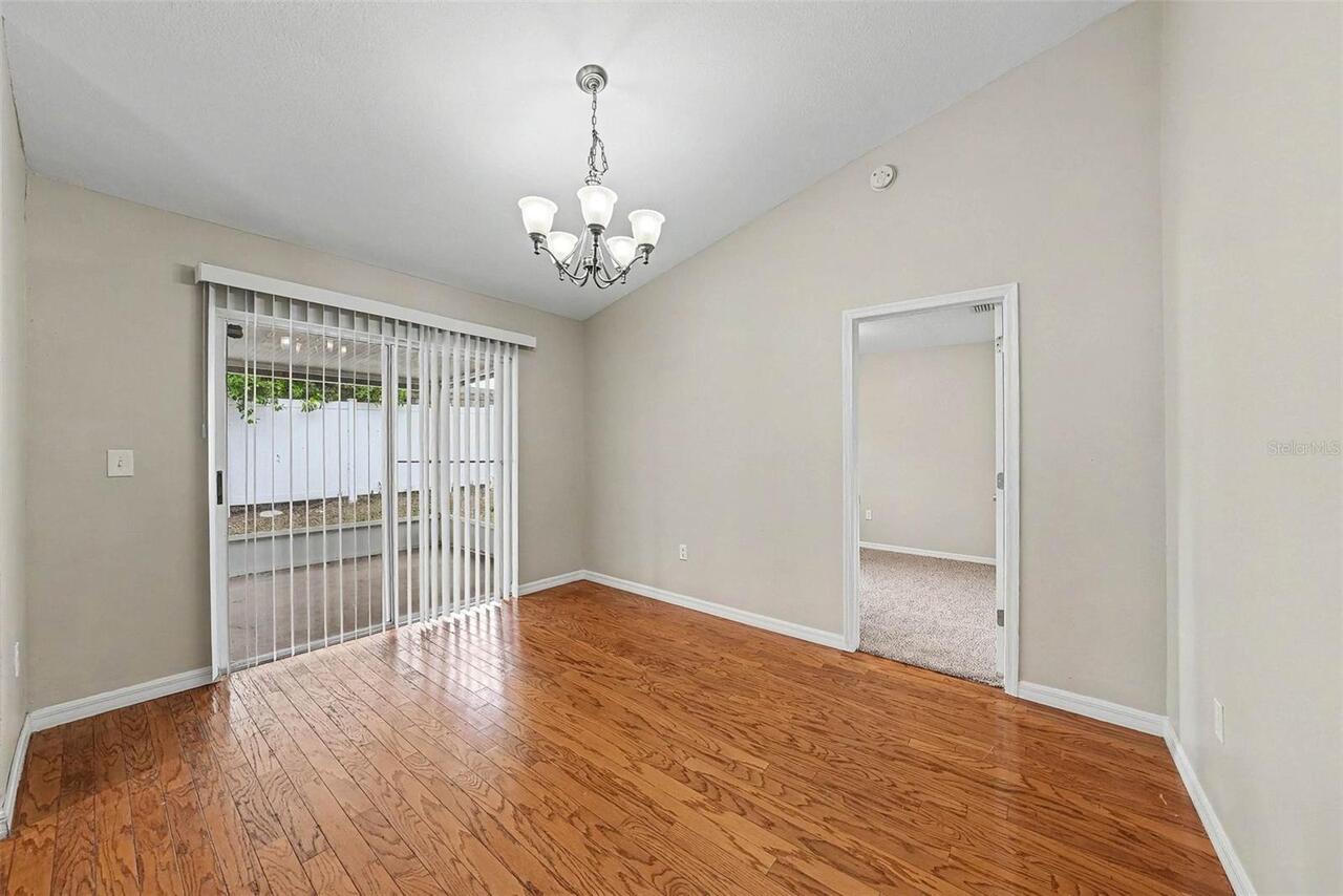 Listing Photo 9