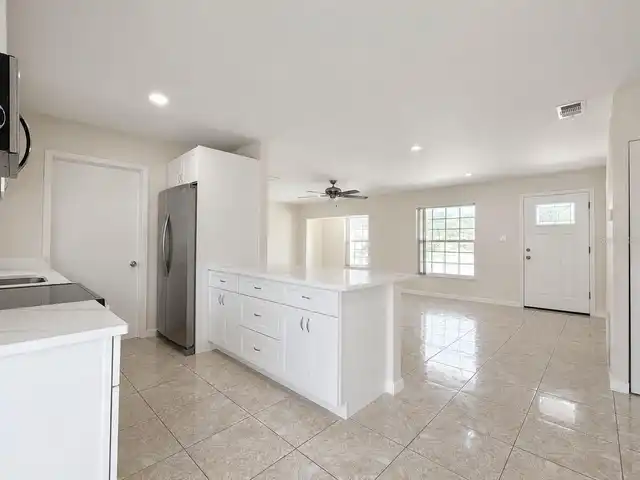 Listing Photo 7