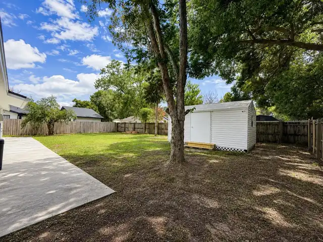 Listing Photo 23