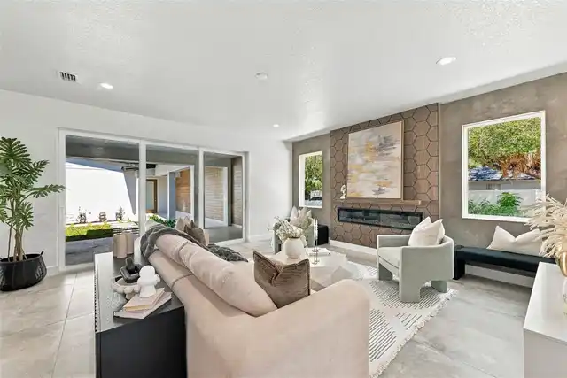 Listing Photo 20
