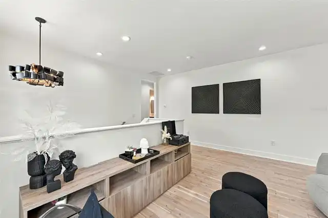 Listing Photo 36