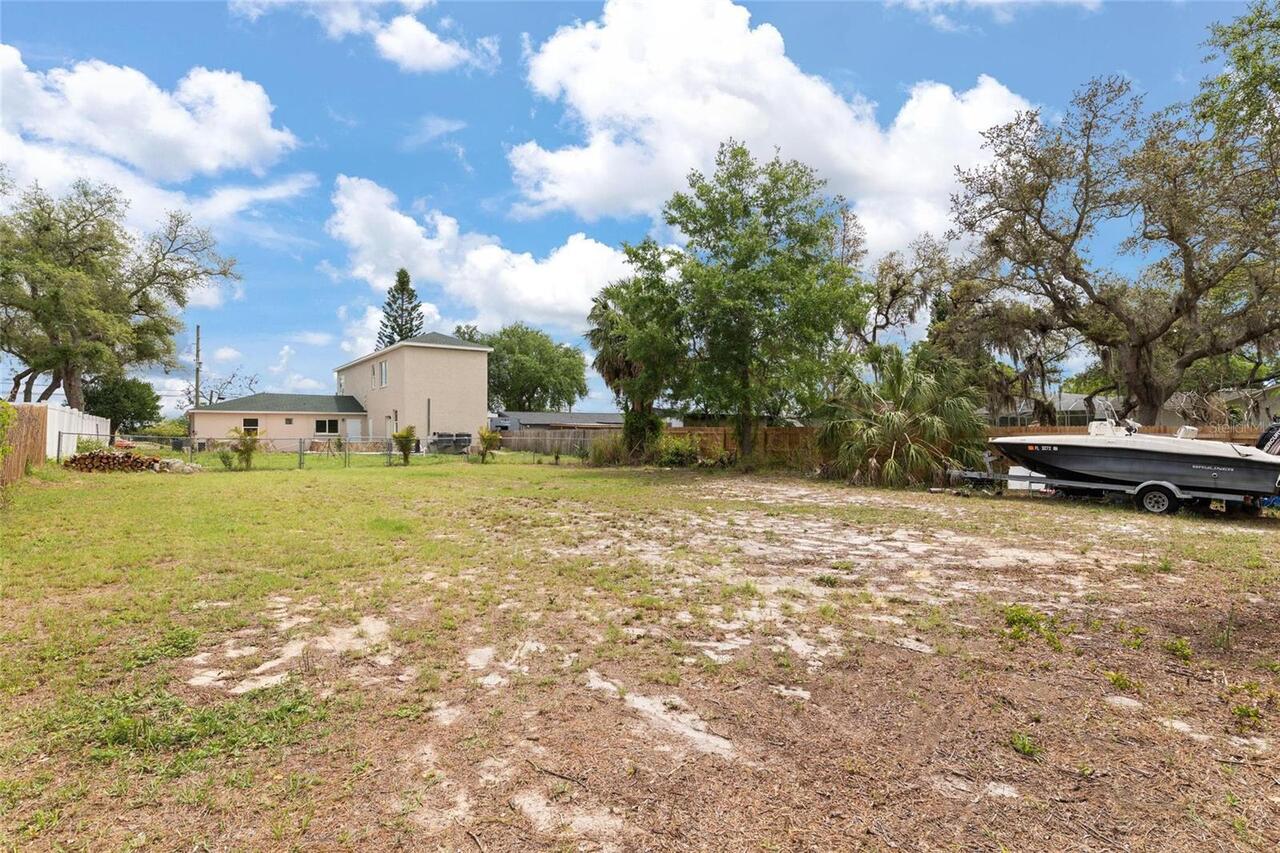 Listing Photo 35