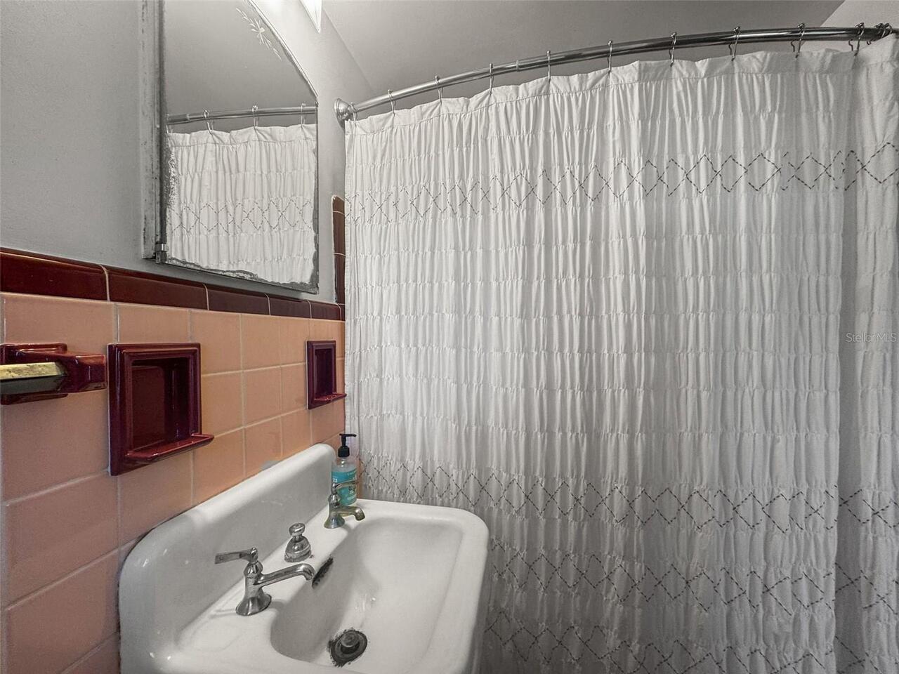 Listing Photo 37