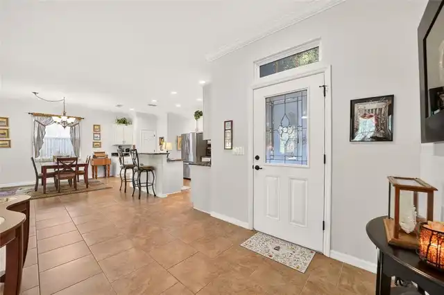 Listing Photo 7