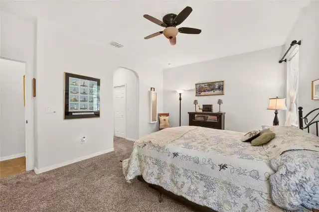 Listing Photo 34