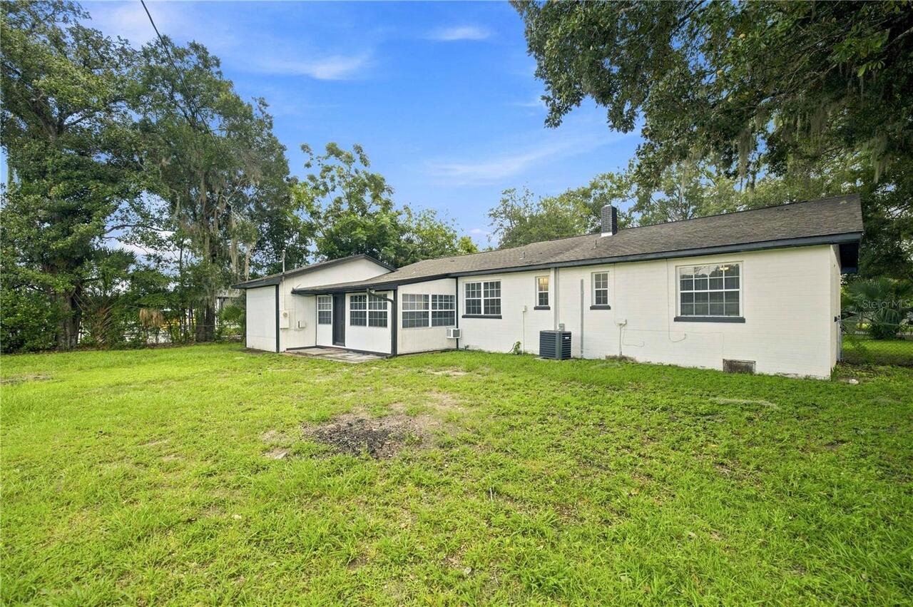 Listing Photo 6