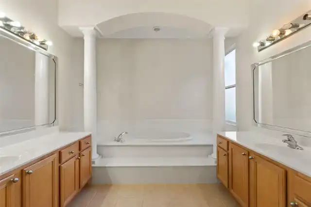 Listing Photo 18