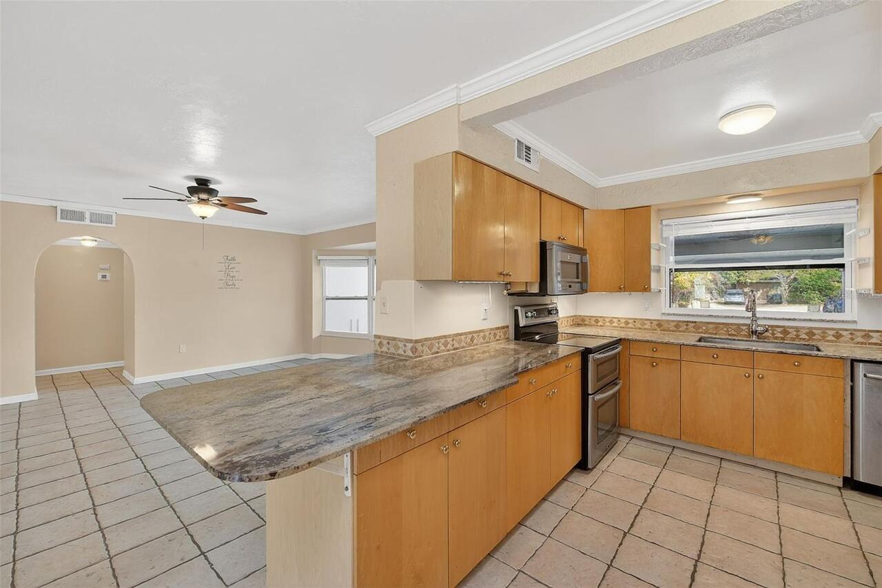 Listing Photo 7