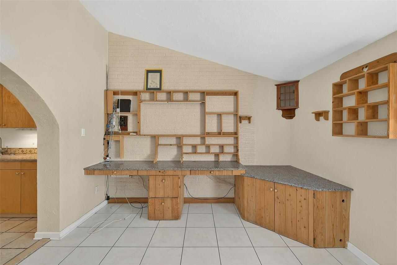 Listing Photo 16