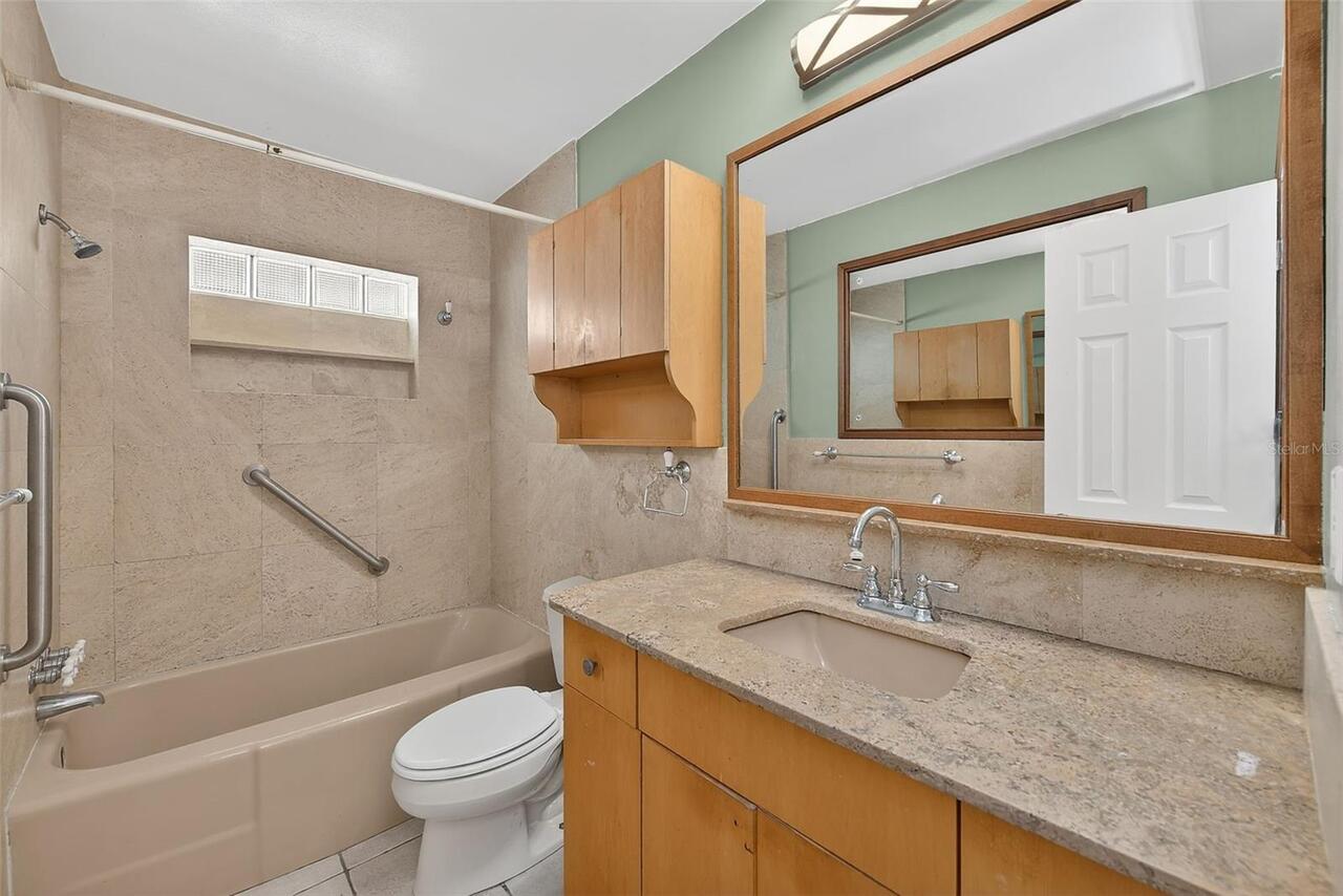 Listing Photo 25