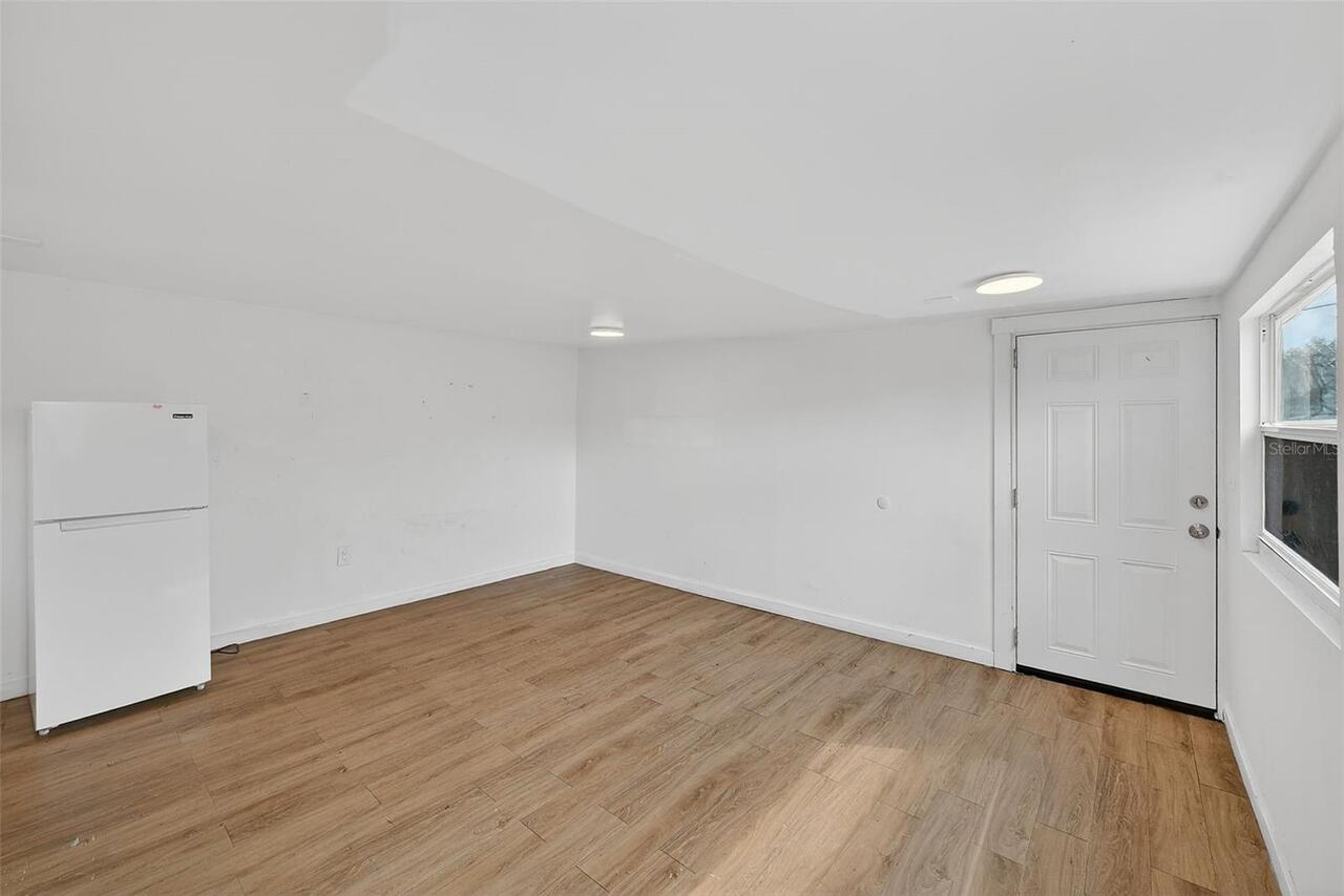 Listing Photo 34