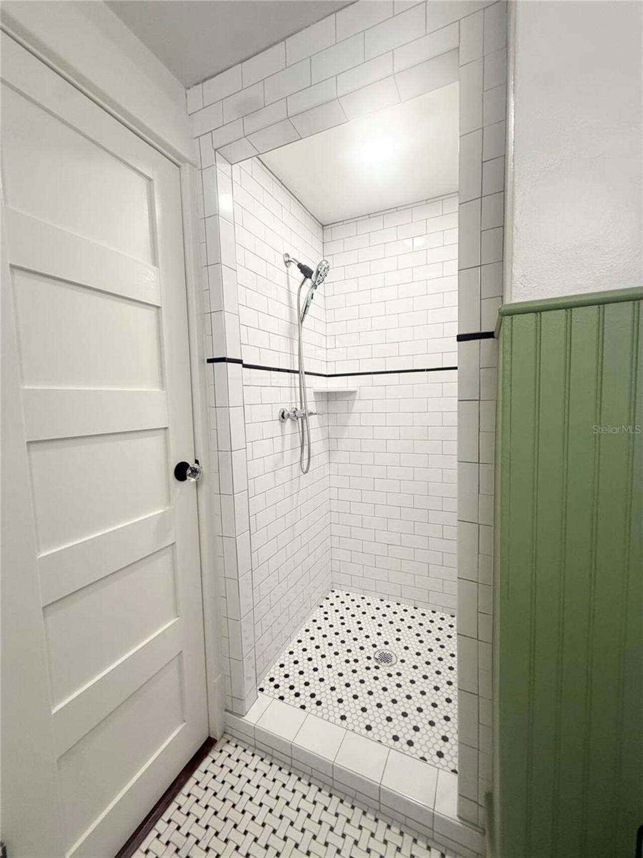 Listing Photo 19