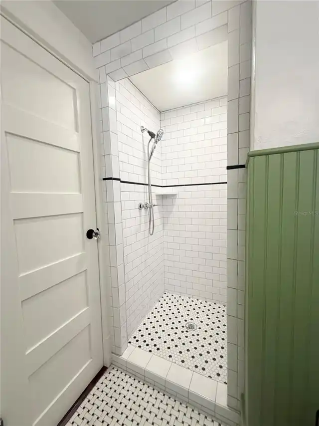 Listing Photo 21