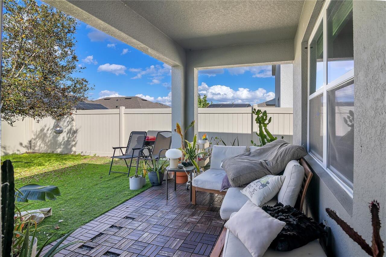 Listing Photo 12