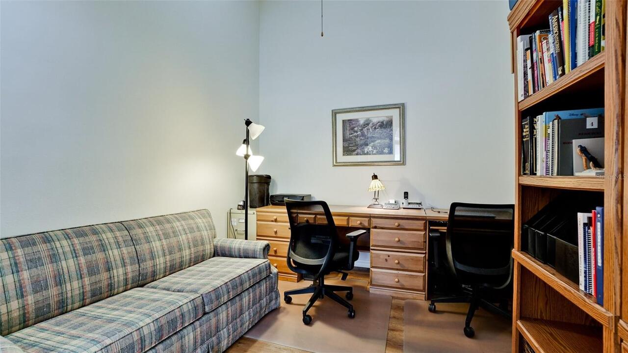 Listing Photo 11