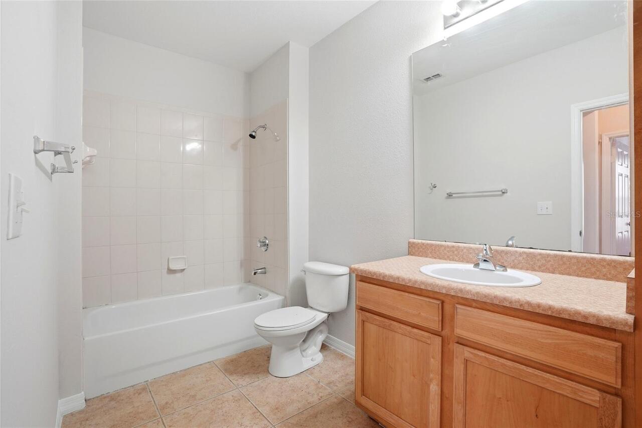 Listing Photo 9