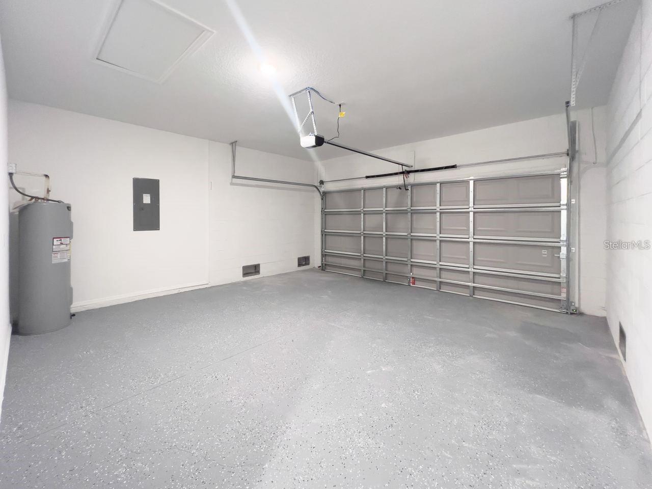 Listing Photo 11