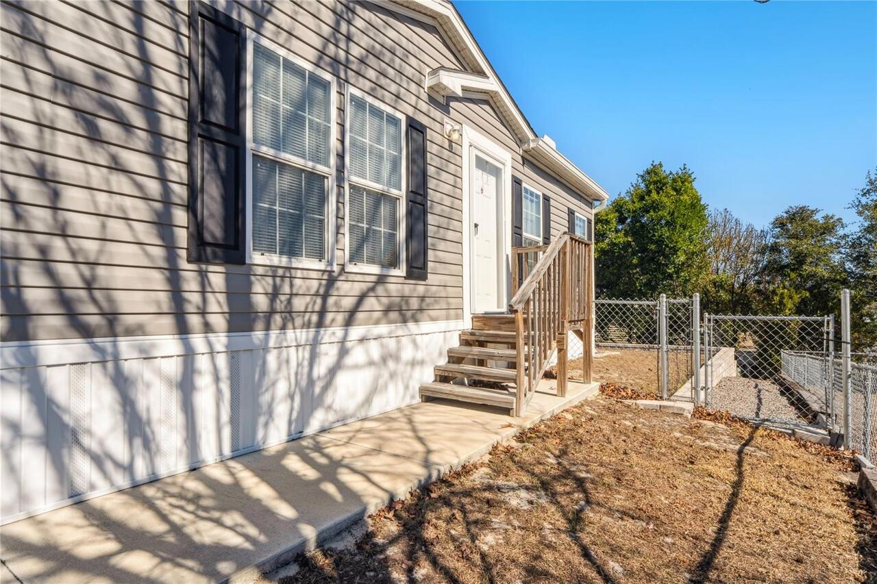 Listing Photo 15
