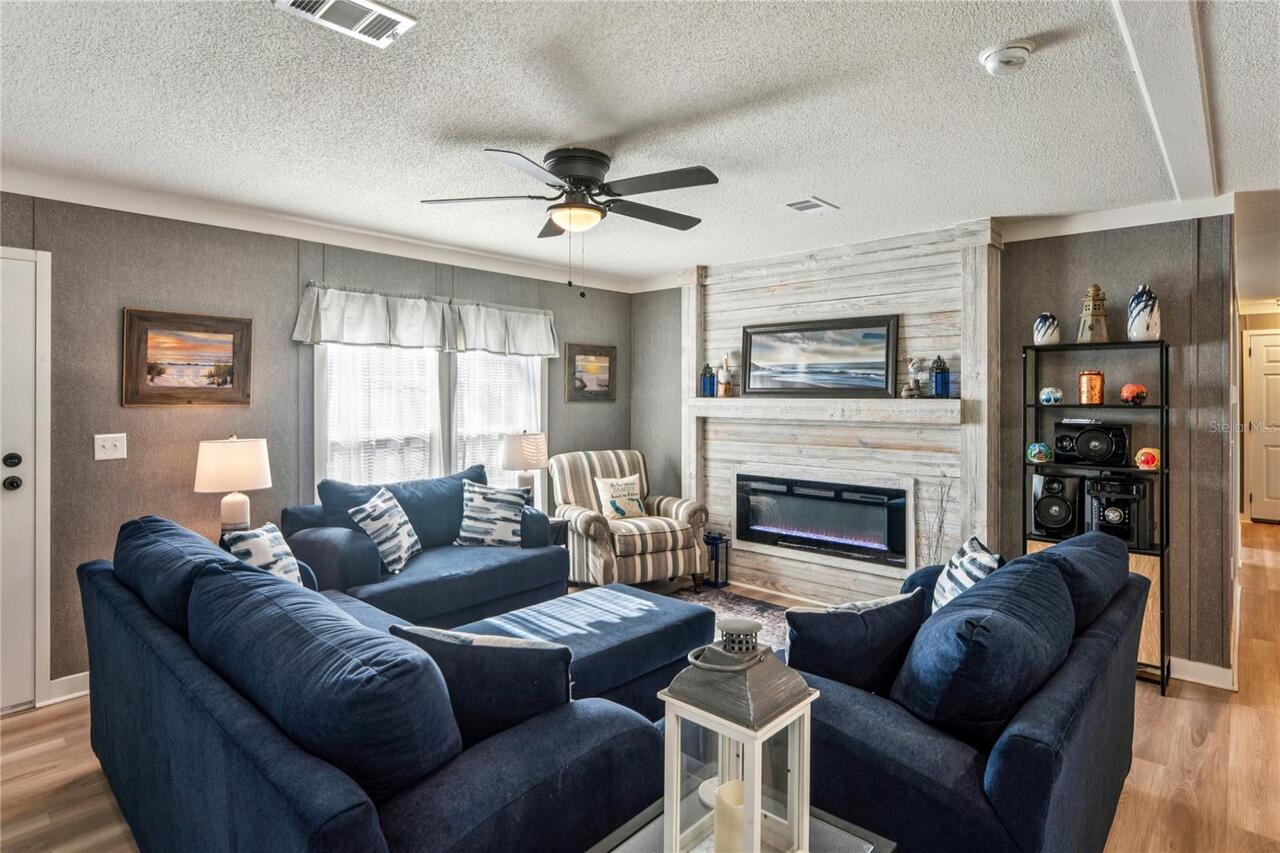 Listing Photo 18