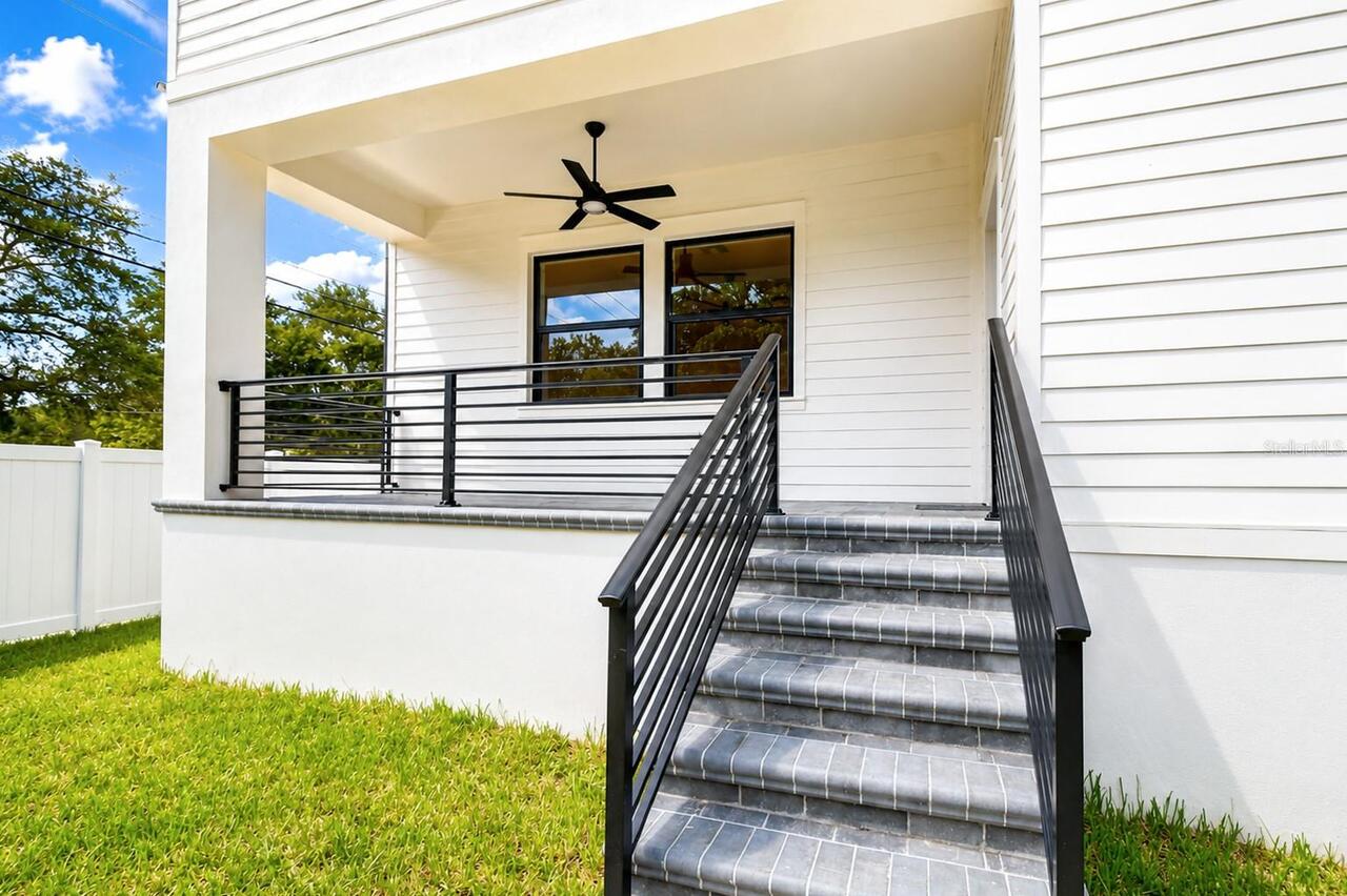 Listing Photo 8