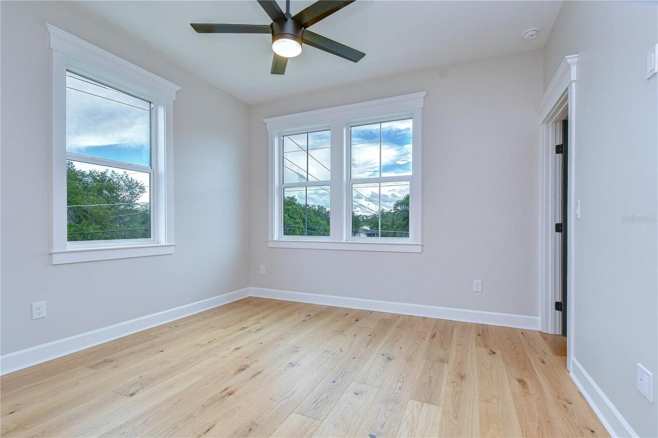Listing Photo 28