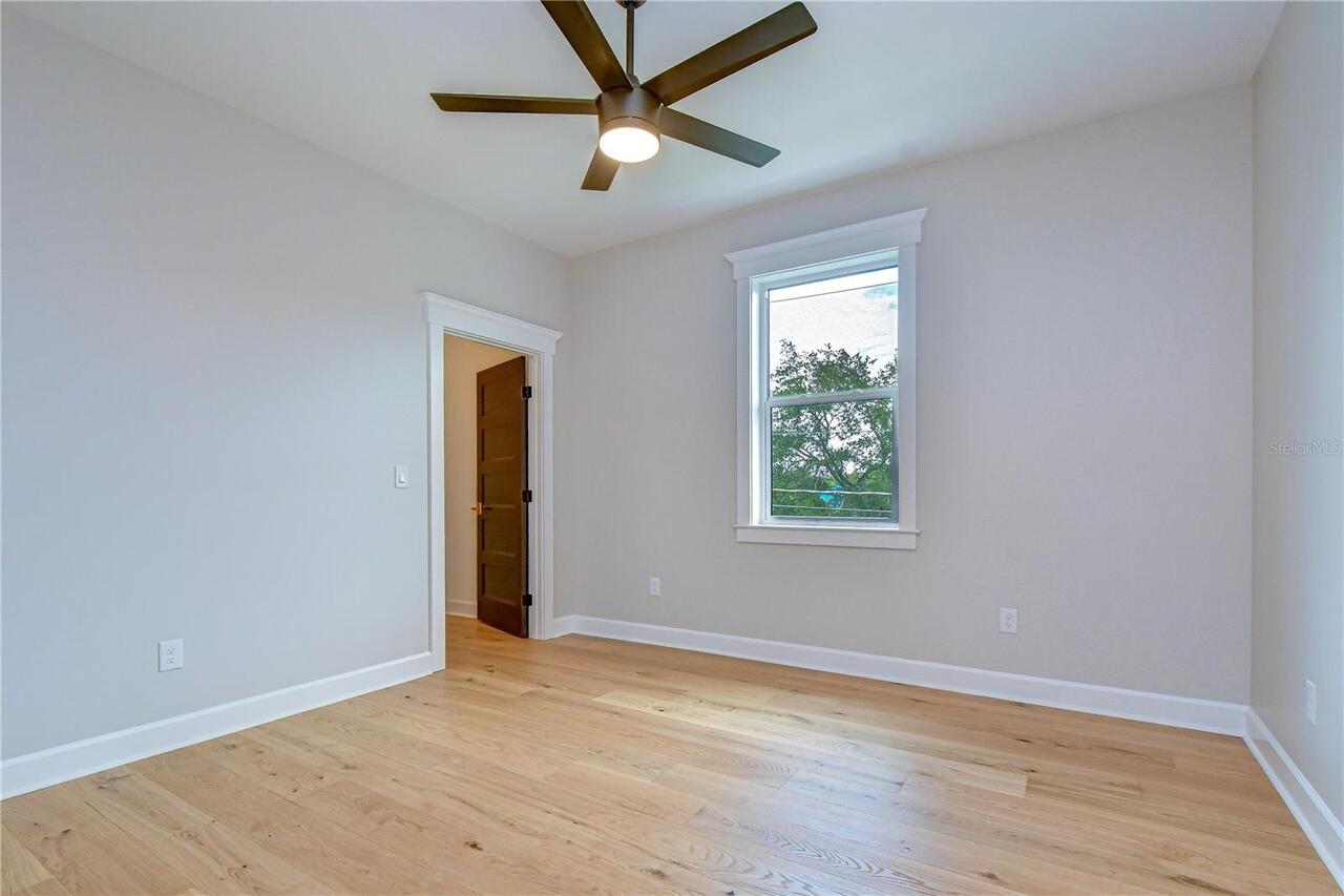 Listing Photo 35