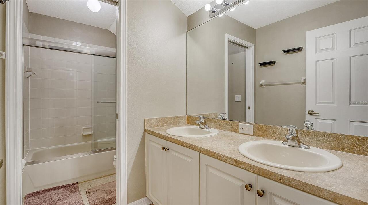 Listing Photo 34