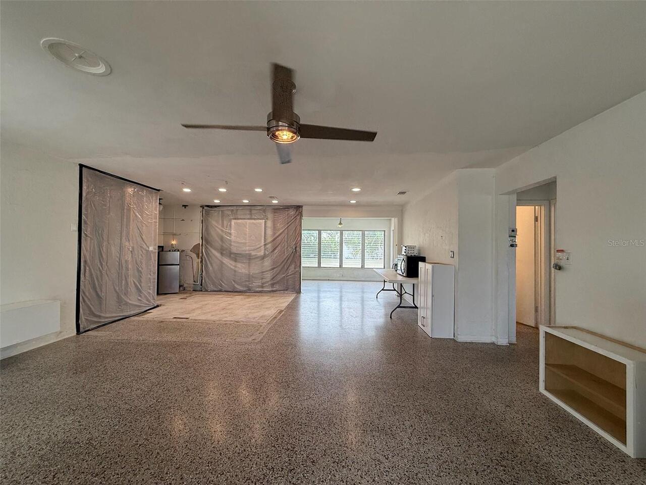 Listing Photo 8